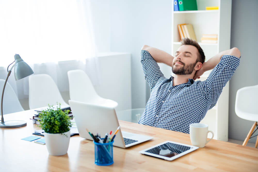 relaxamento em meio o trabalho relacionado a criatividade