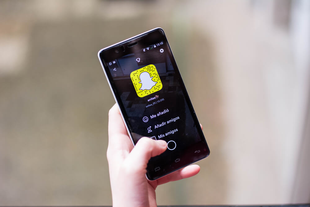 aplicativo snapchat em tela de smartphone